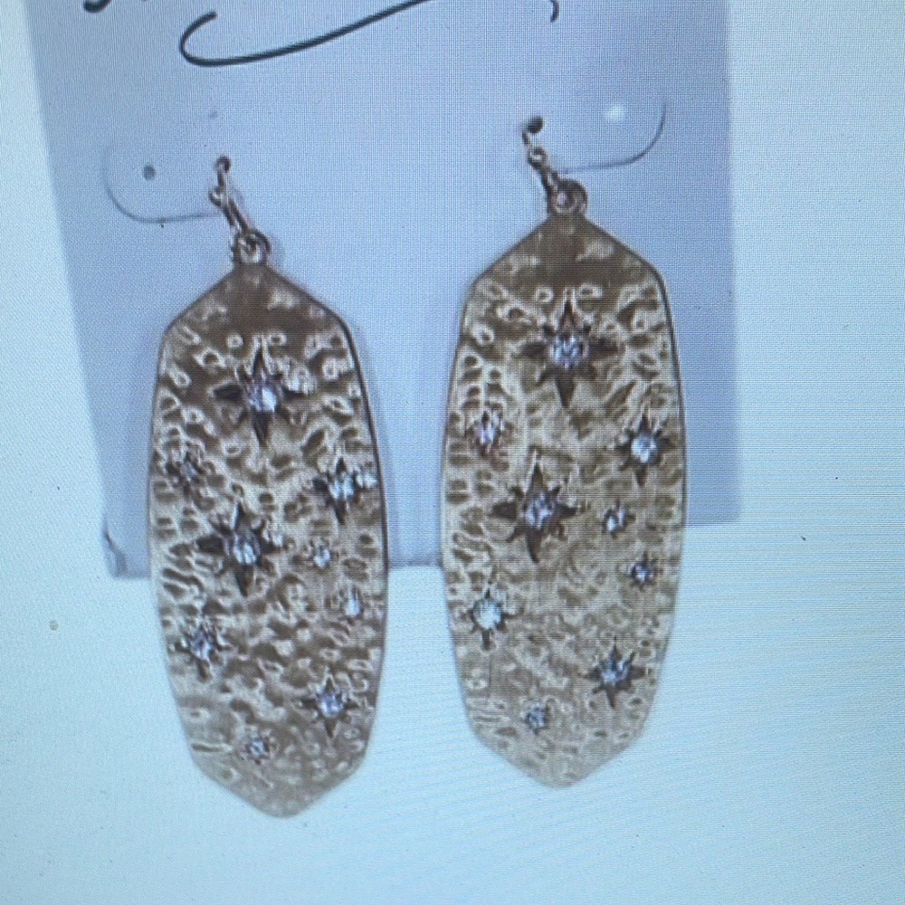 Elegant Gold Dangle Earrings